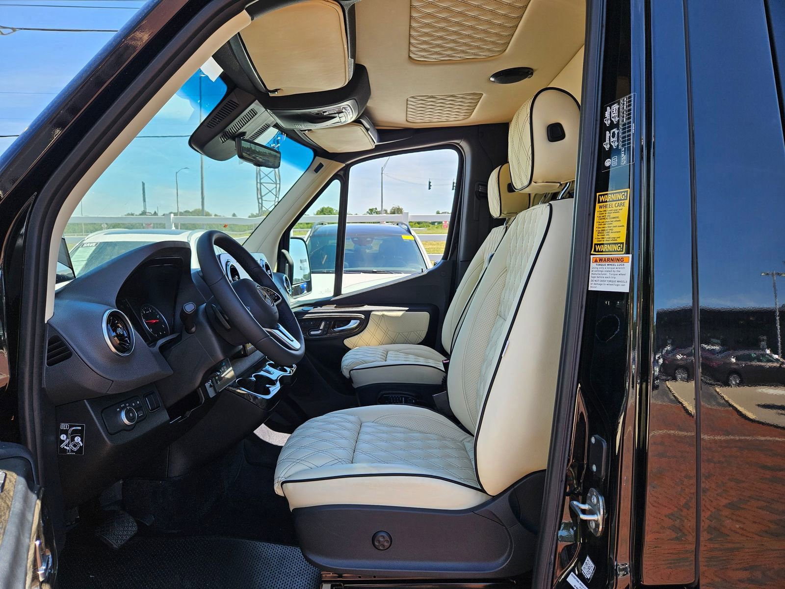 New 2024 Mercedes-Benz Sprinter 3500 image 18