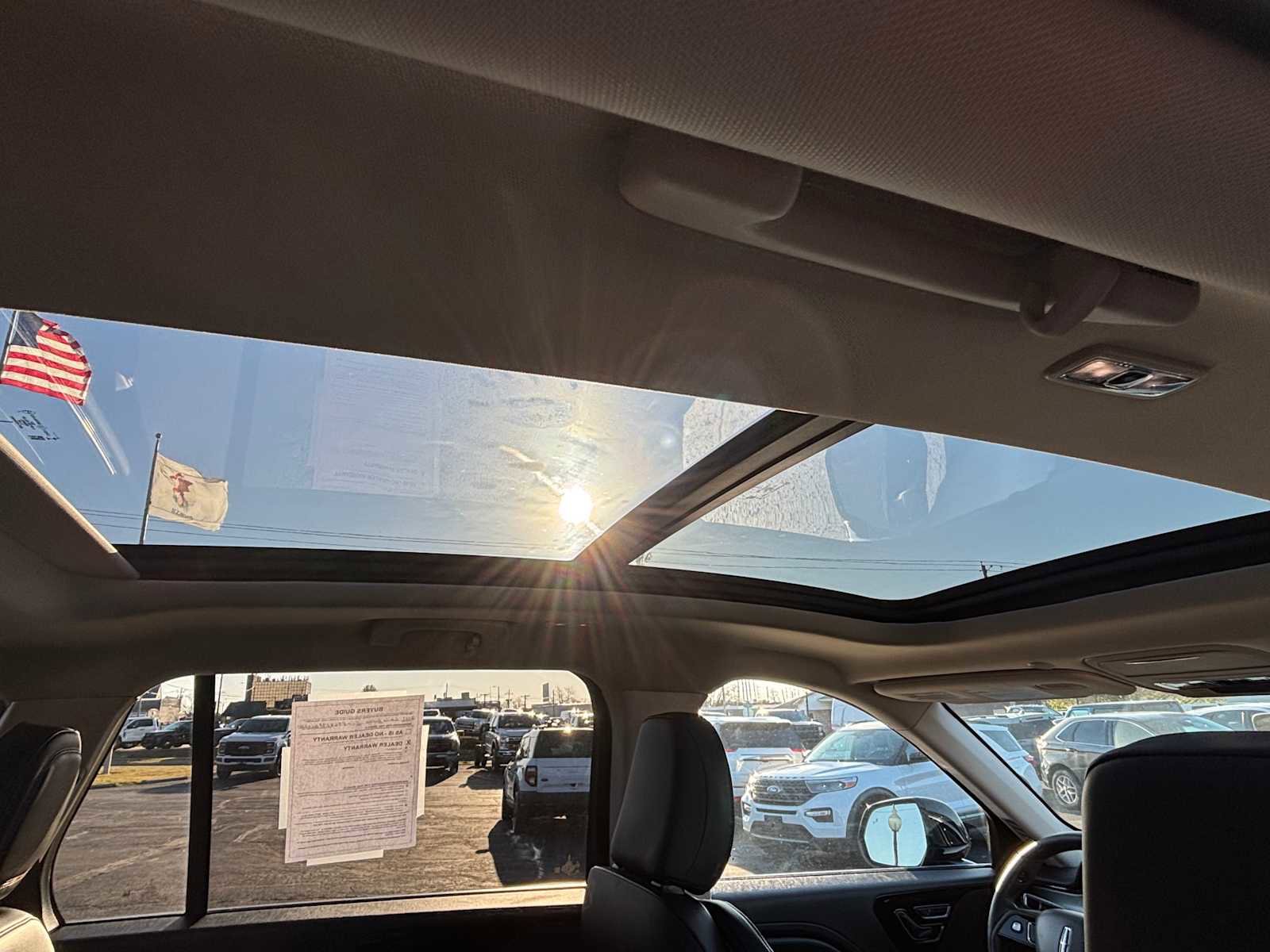 Used 2023 Lincoln Aviator AWD w/ Premium Package image 19