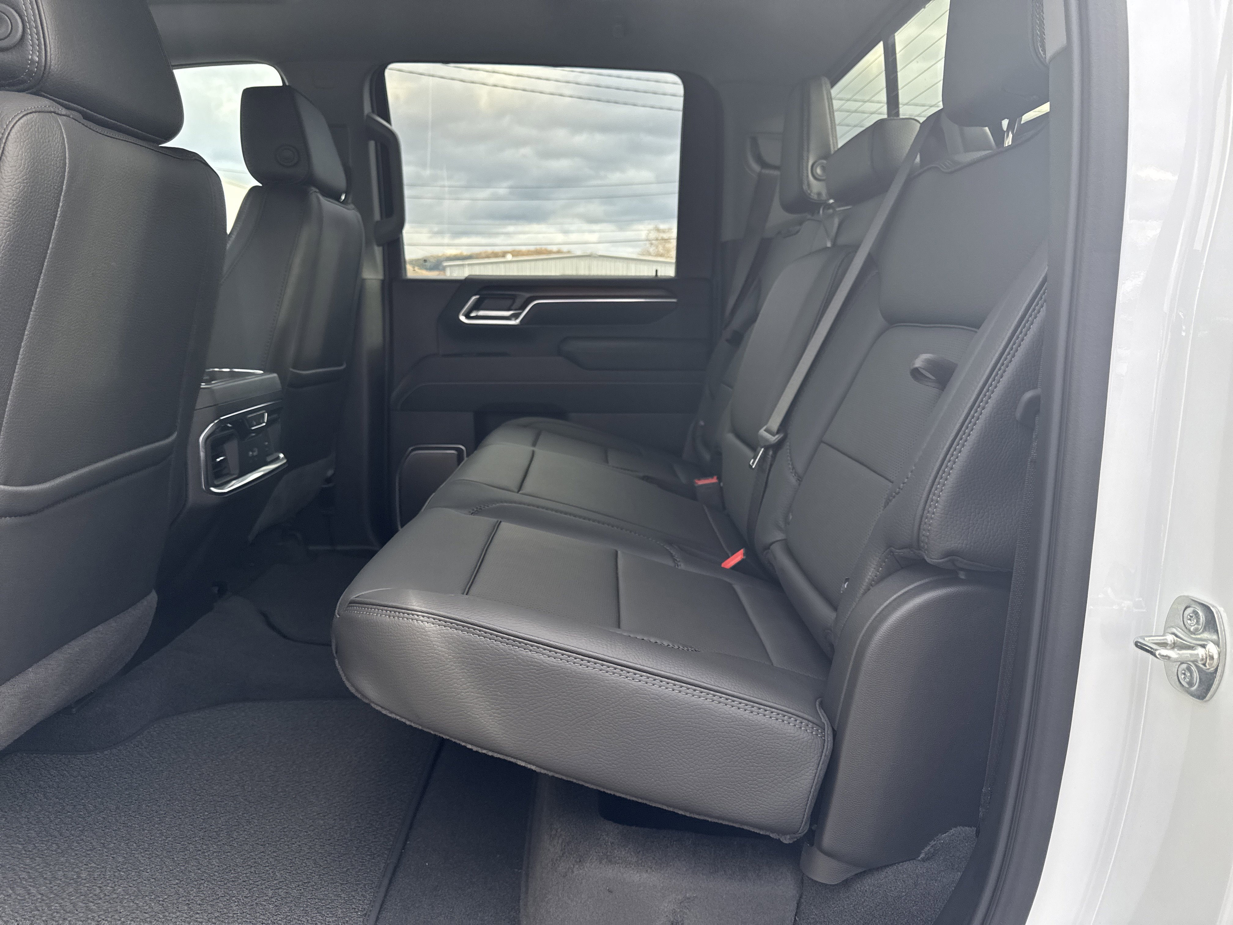 New 2026 GMC Sierra 2500 Denali image 12