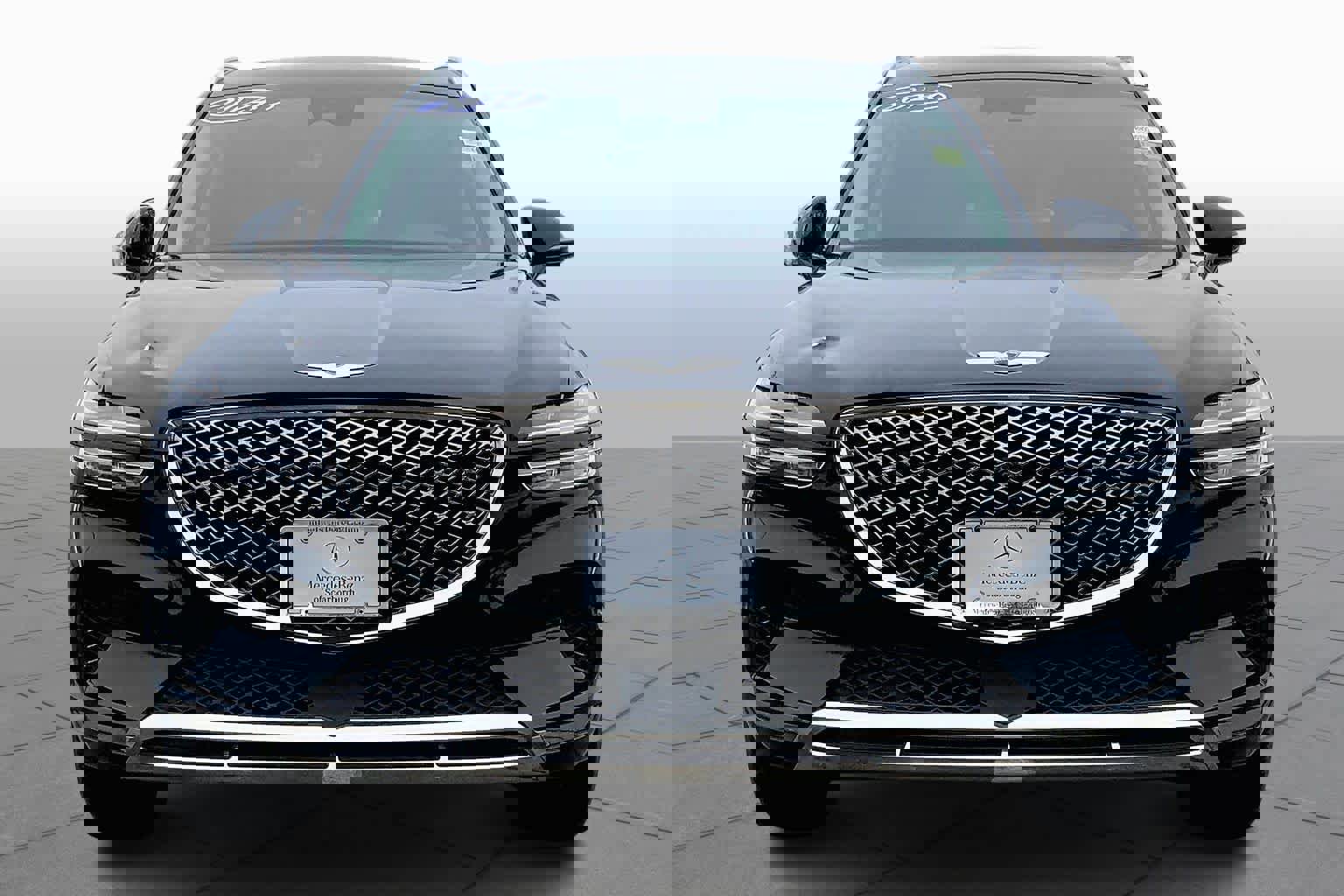 Used 2024 Genesis GV70 2.5T w/ Advanced Package image 4