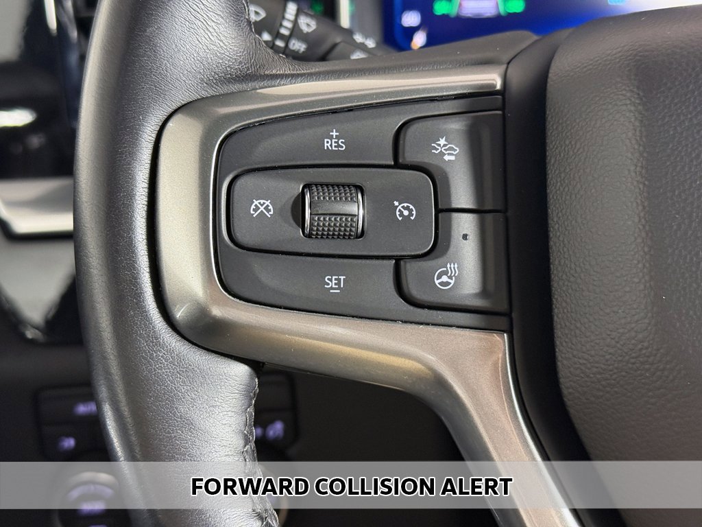 Used 2022 Chevrolet Silverado 1500 LT image 3