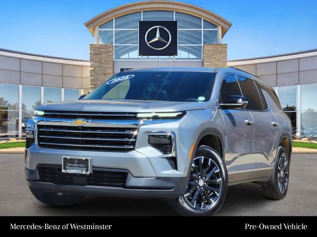 Used 2026 Chevrolet Traverse LT w/ Enhanced Driving Package image 1