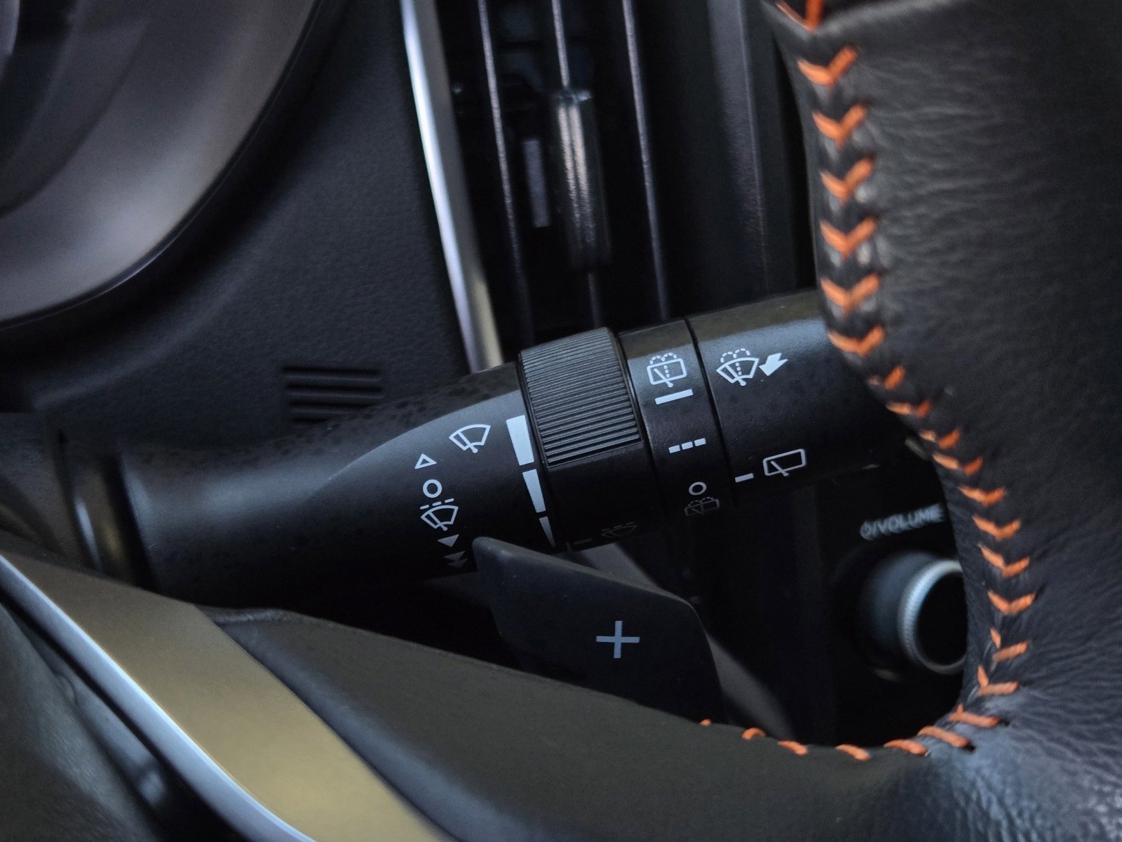 Used 2023 Subaru Crosstrek 2.0i Premium image 22