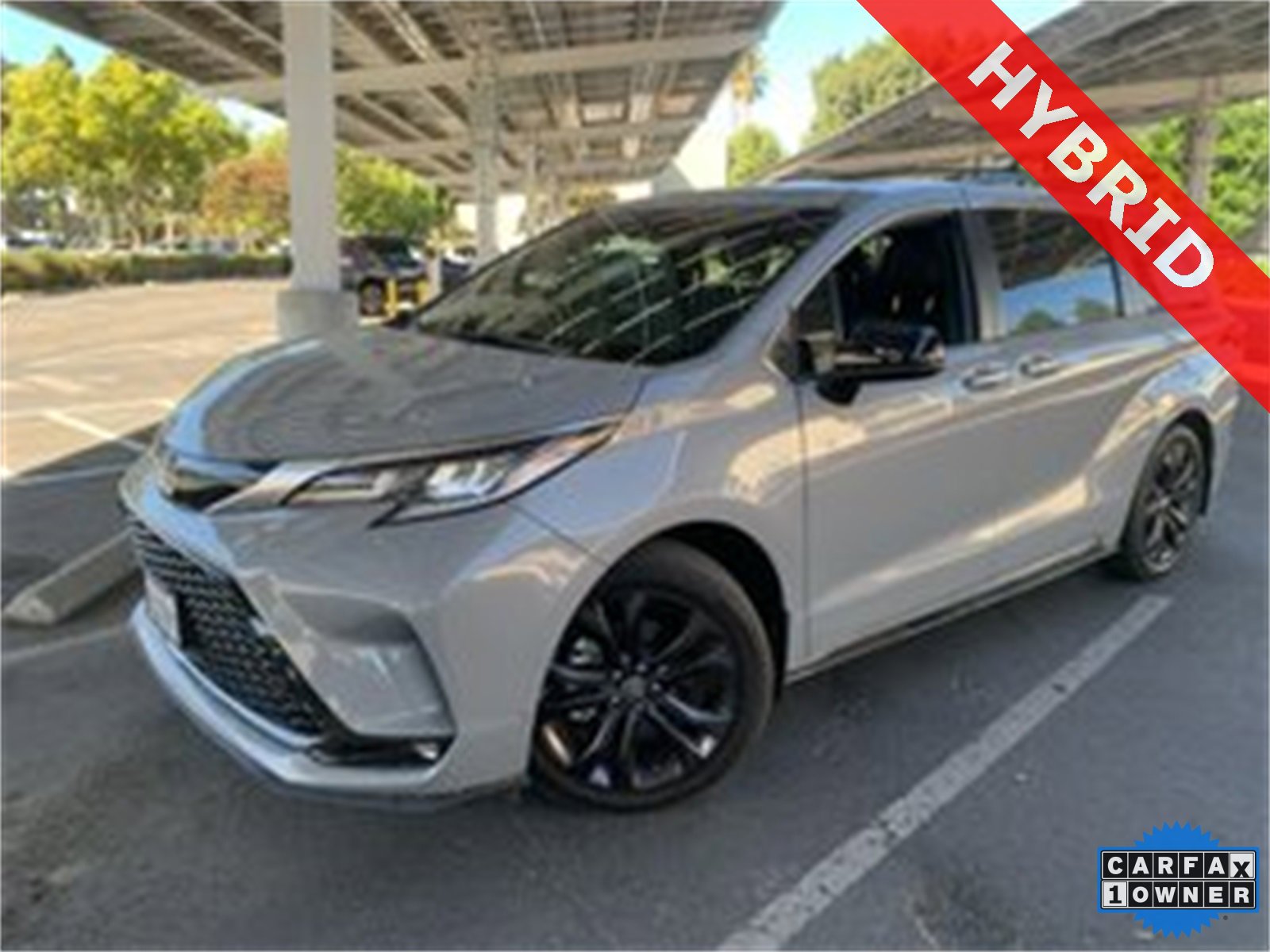 Used 2023 Toyota Sienna XSE