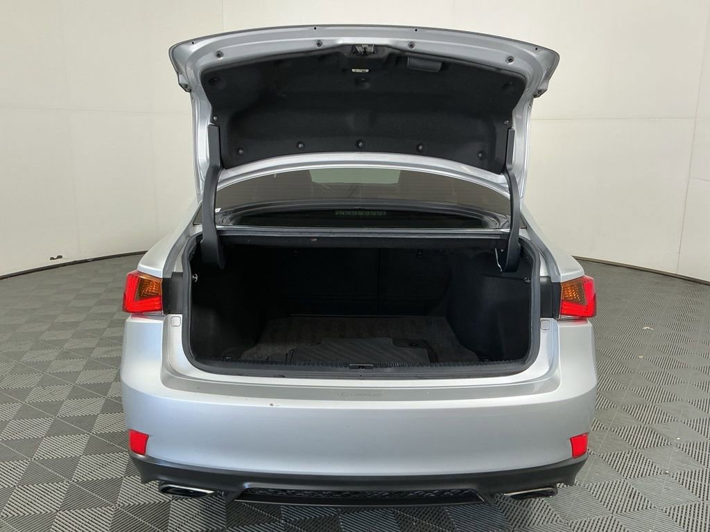 Used 2018 Lexus IS 300 F Sport w/ F Sport Package image 28