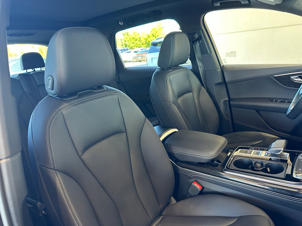 Used 2025 Audi Q7 Premium Plus image 16