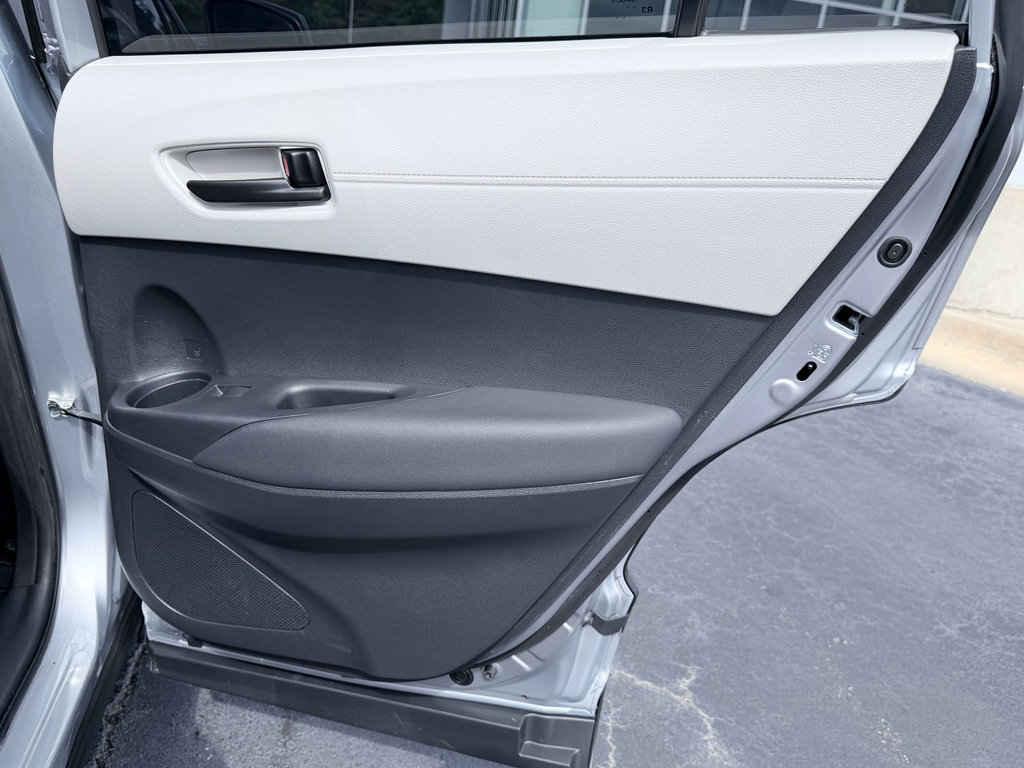 Used 2023 Toyota Corolla Cross L FWD image 30