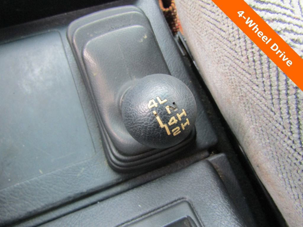 Used 1995 Suzuki Sidekick JLX image 7