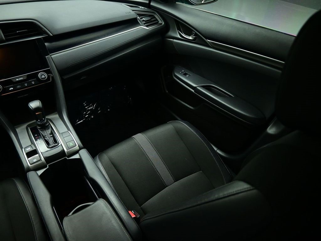 Used 2021 Honda Civic Sport image 15