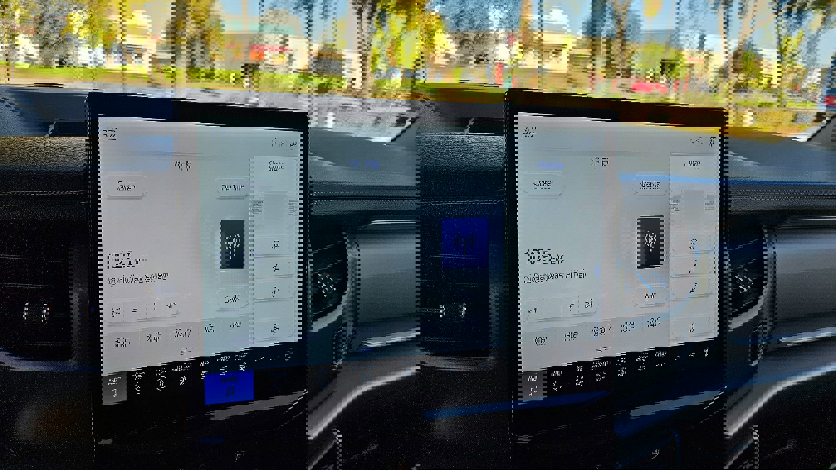 Used 2024 Ford Expedition XLT image 36