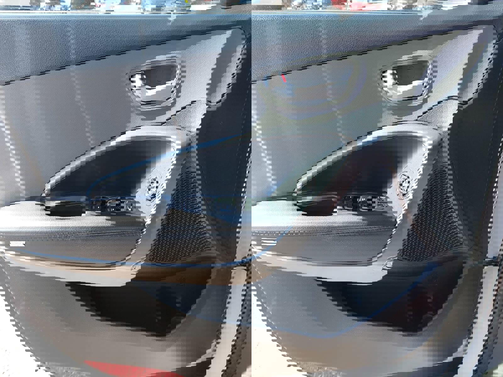 Used 2018 Hyundai Santa Fe Sport w/ 2.4L Value Package 02 image 27