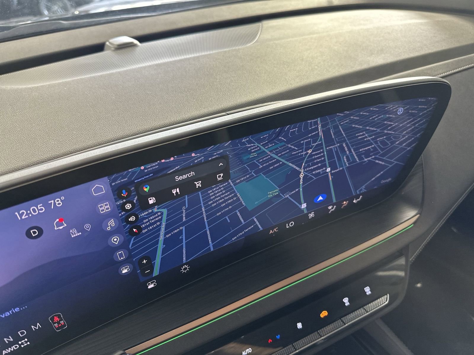 Used 2025 Buick Envision Sport Touring image 18