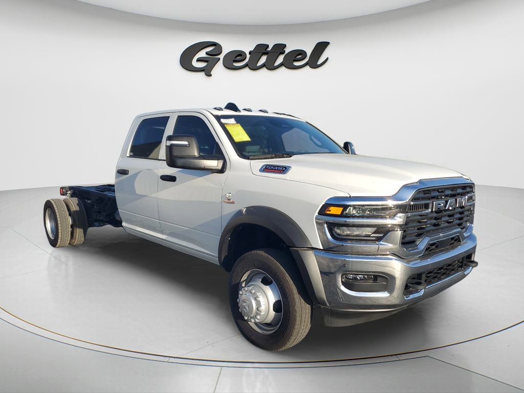 Used 2025 RAM 5500 Tradesman image 3