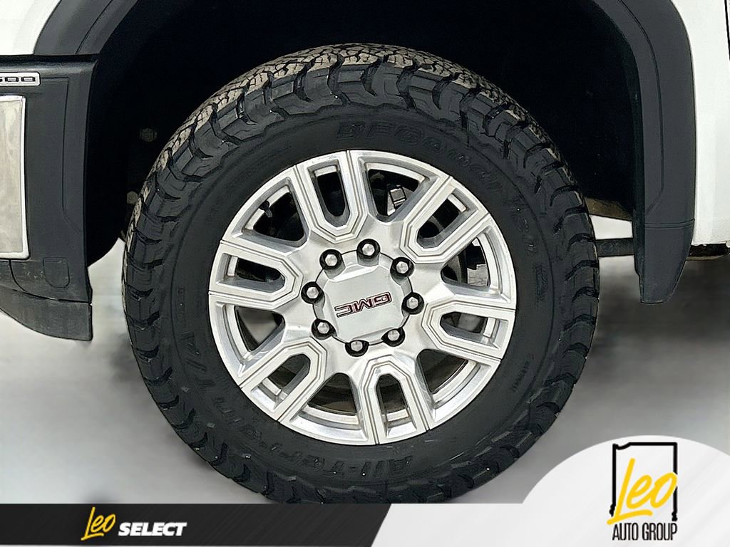 Used 2024 GMC Sierra 2500 SLT w/ SLT Premium Package image 32