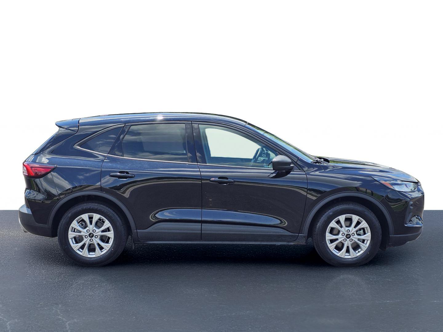 Used 2025 Ford Escape Active w/ Tech Pack #1 FWD image 7