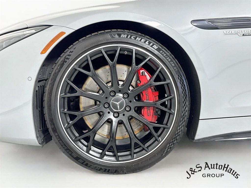 Used 2022 Mercedes-Benz SL 55 AMG 4MATIC w/ Driver Assistance Package image 40