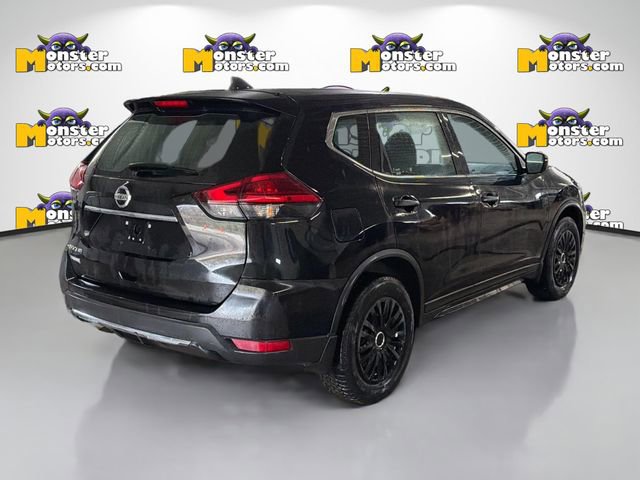 Used 2017 Nissan Rogue S image 4