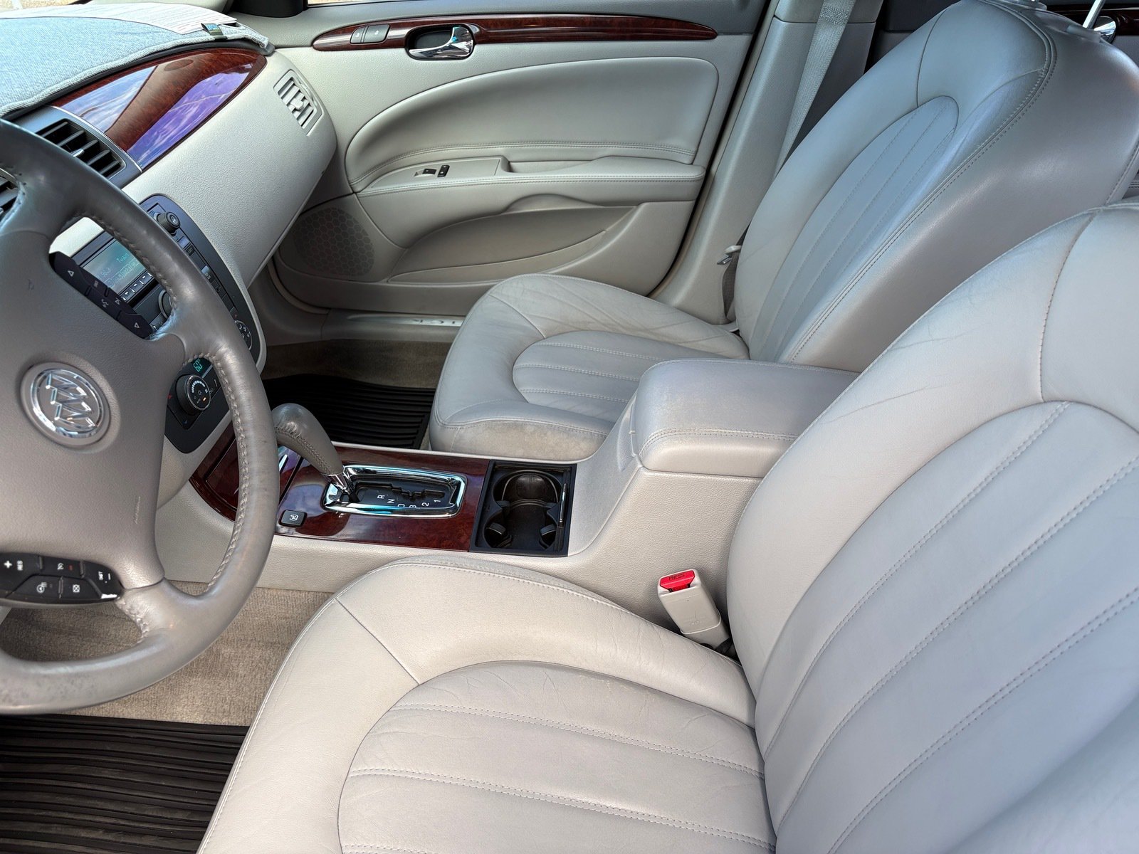 Used 2007 Buick Lucerne CXL FWD image 15