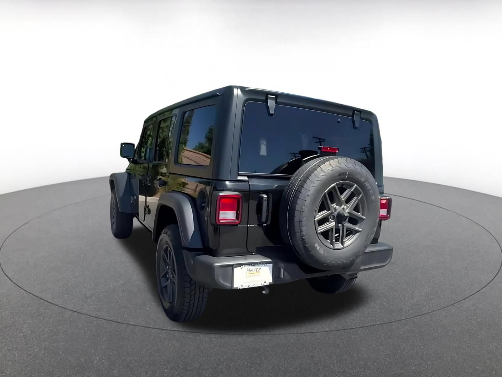 Used 2025 Jeep Wrangler Unlimited Sport AWD/4WD image 12