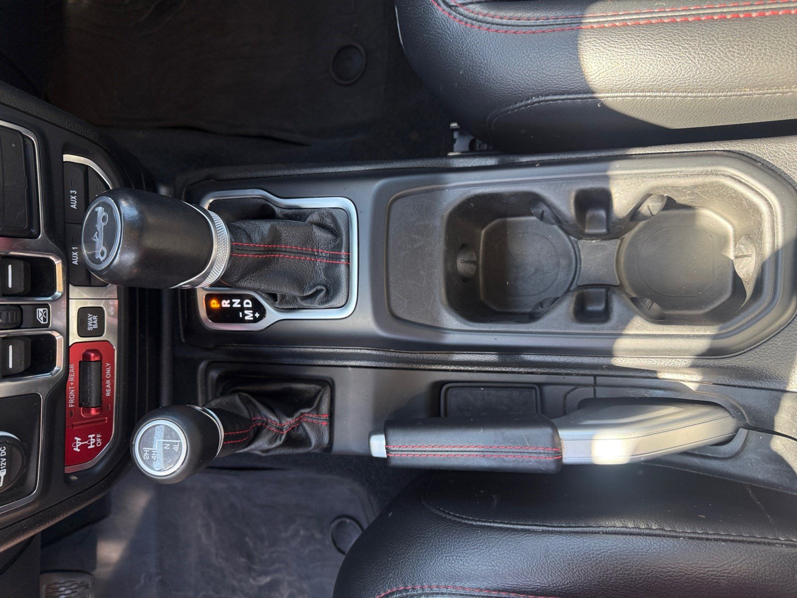 Used 2019 Jeep Wrangler Unlimited Rubicon AWD/4WD image 15