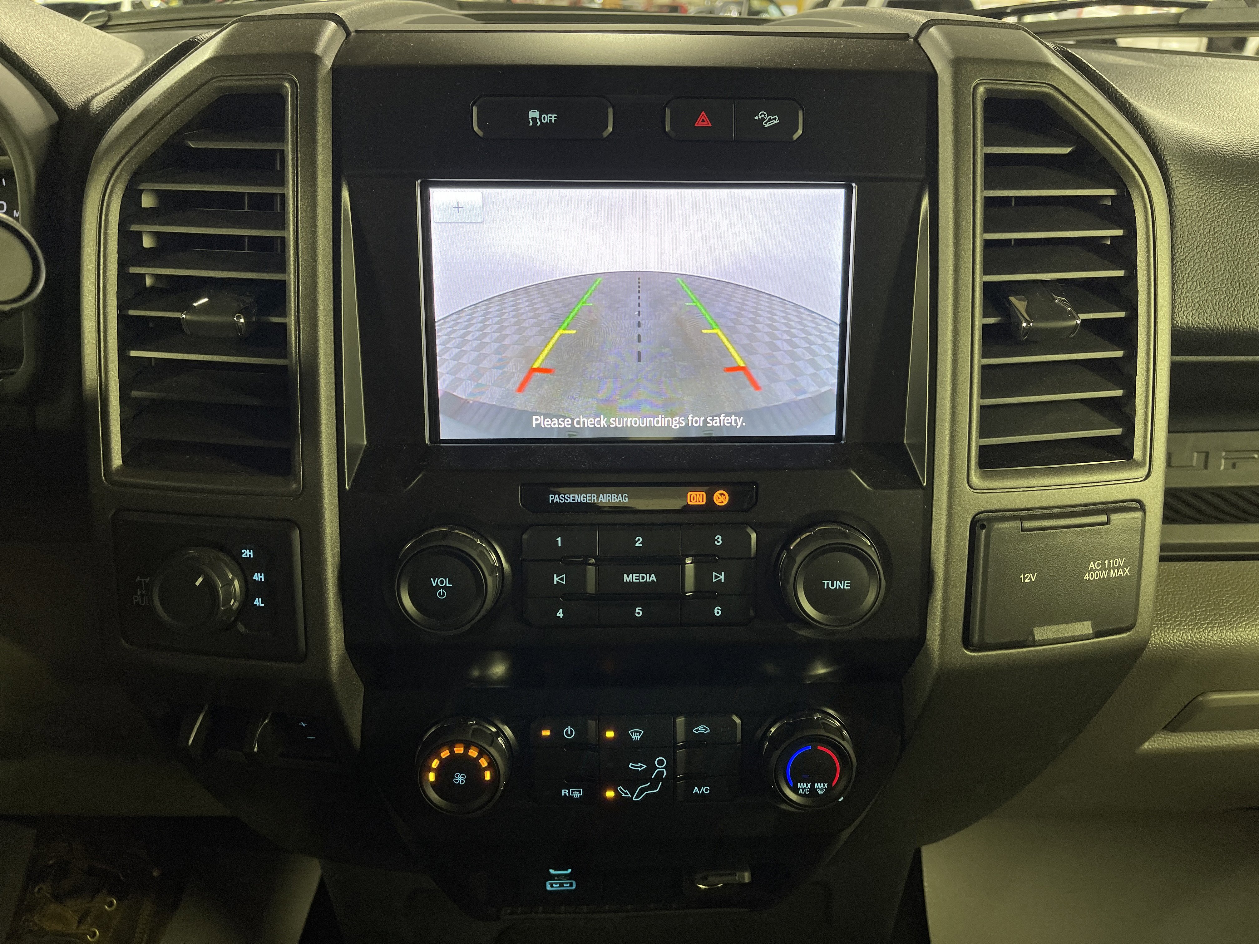 Used 2022 Ford F250 XL w/ STX Appearance Package image 23