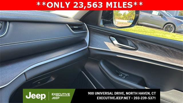 Certified 2022 Jeep Grand Cherokee Limited image 22