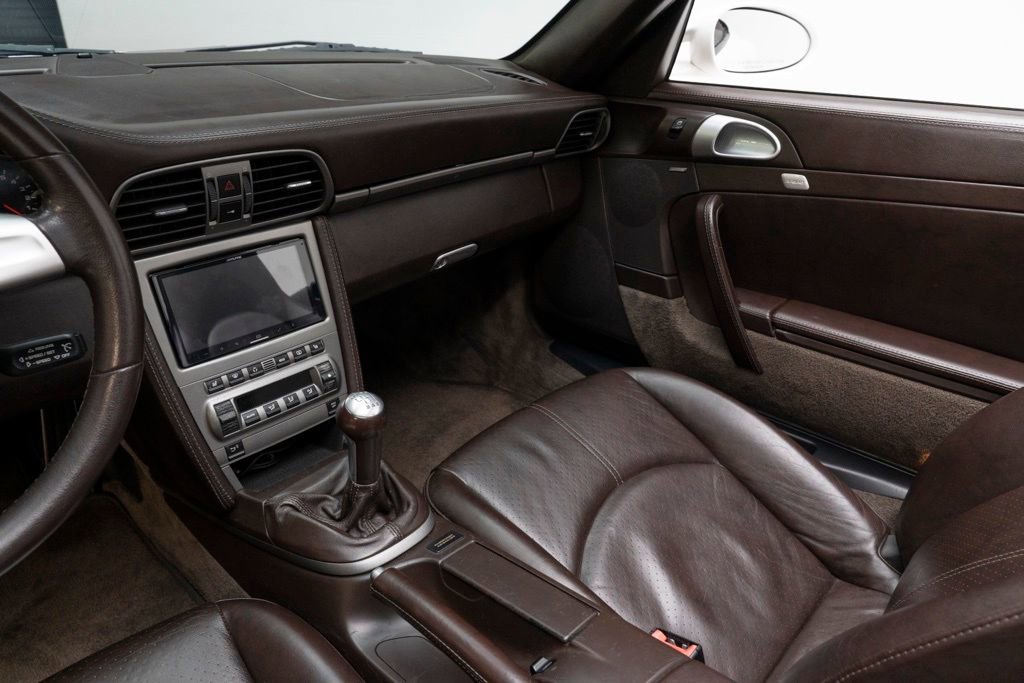 Used 2006 Porsche 911 Carrera image 27