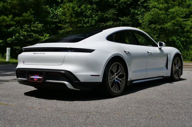 Used 2020 Porsche Taycan Turbo / Performance Package / image 27