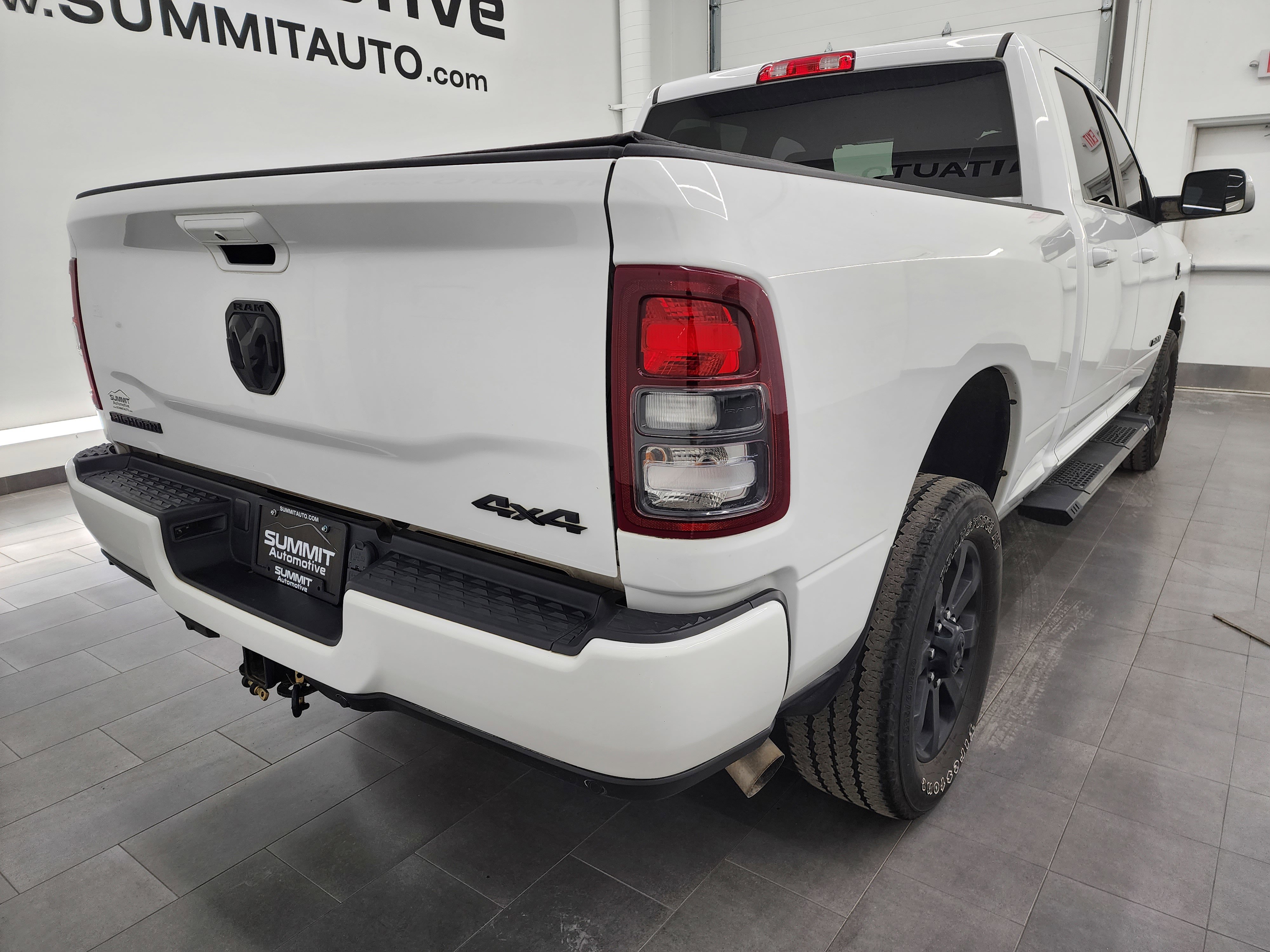 Used 2022 RAM 2500 Big Horn w/ Night Edition image 4
