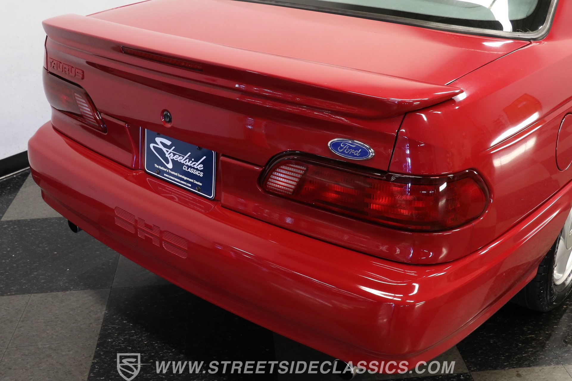 Used 1993 Ford Taurus SHO image 24