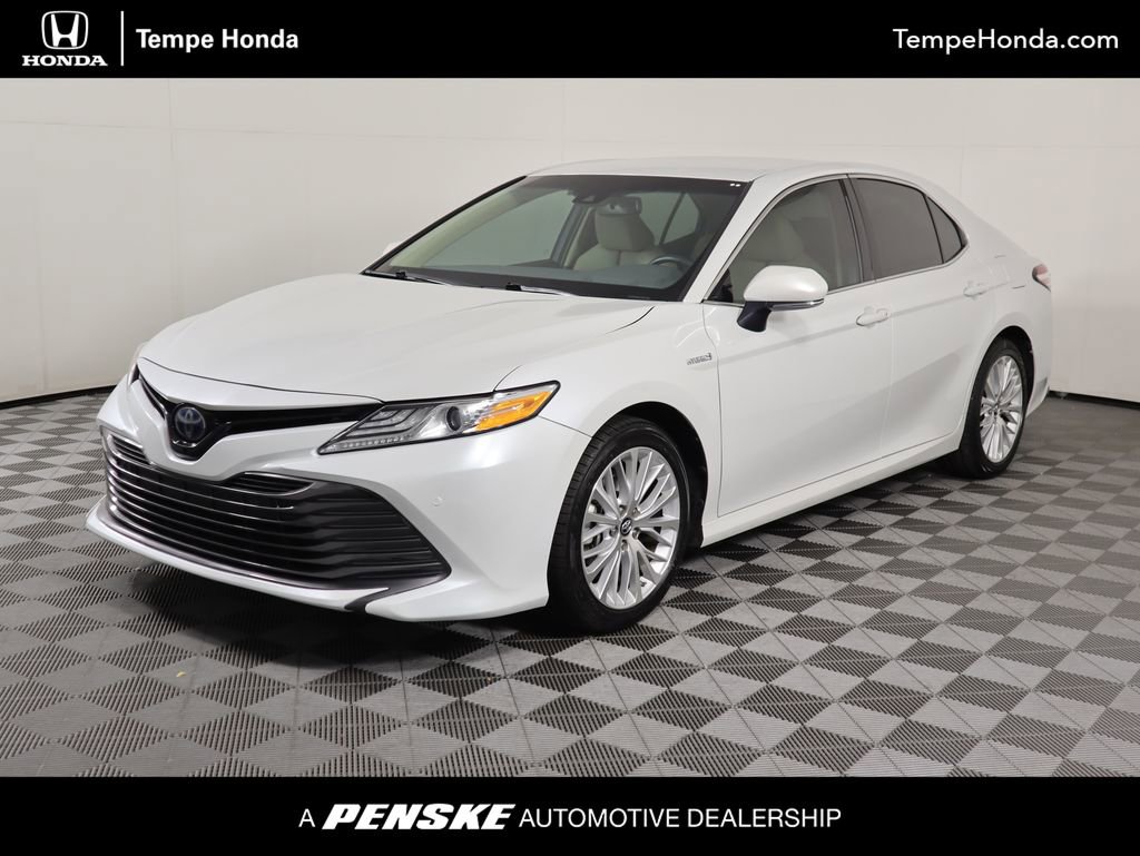 Used 2018 Toyota Camry XLE