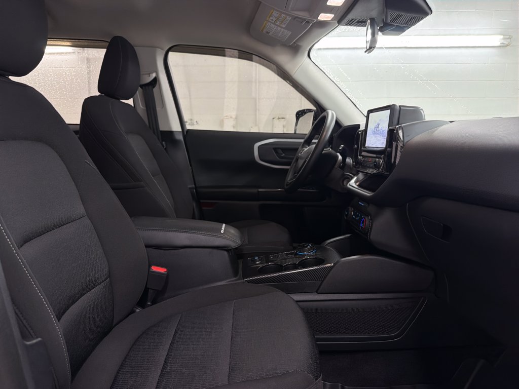 Certified 2022 Ford Bronco Sport AWD/4WD image 31
