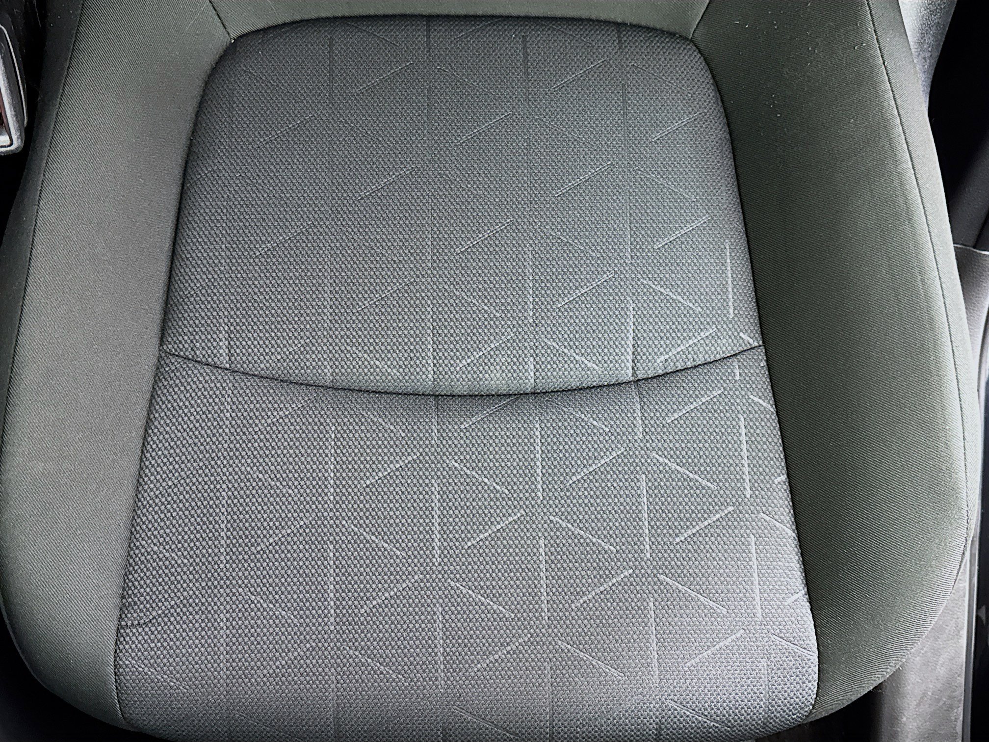 Certified 2025 Toyota RAV4 XLE AWD/4WD image 18