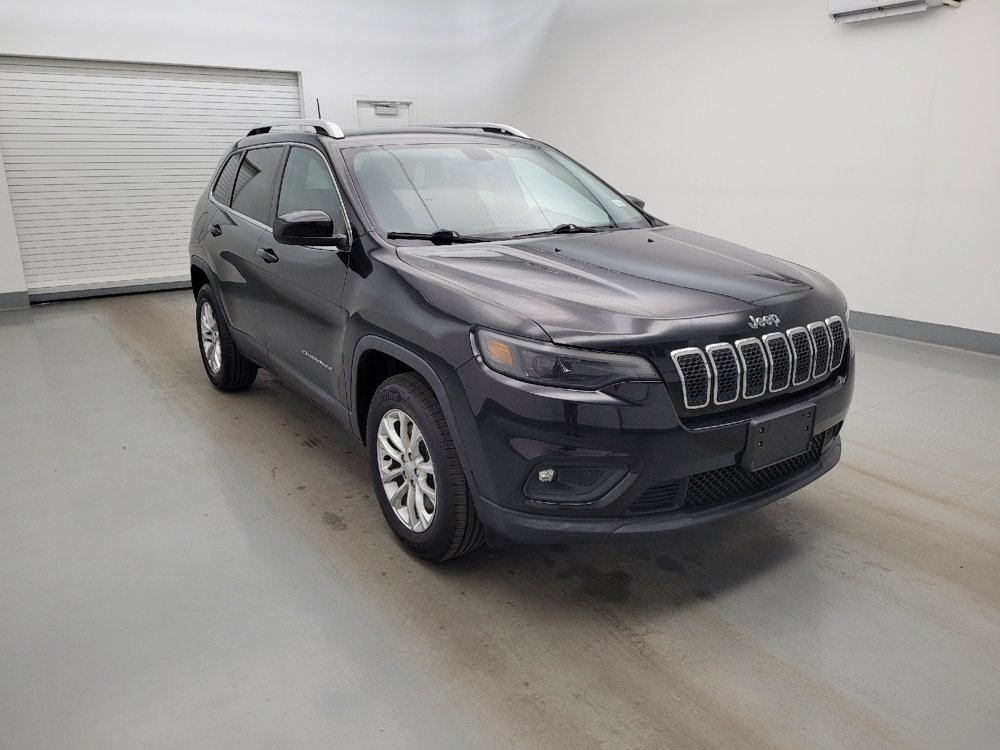 Used 2019 Jeep Cherokee Latitude w/ Cold Weather Group AWD/4WD image 13