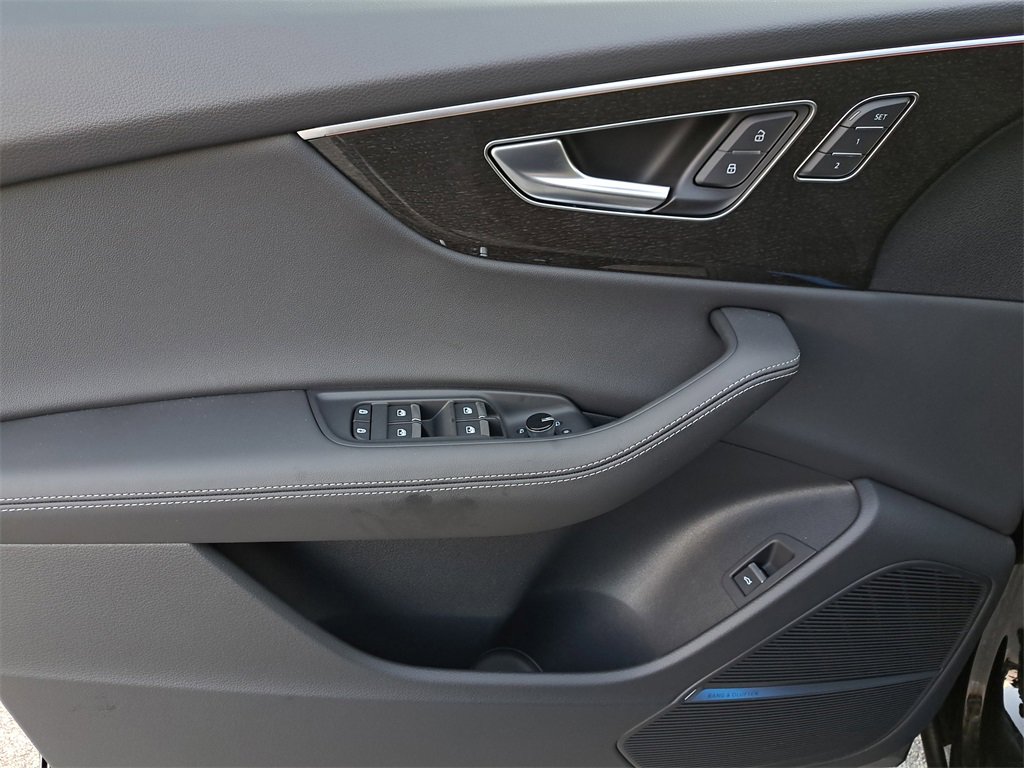 New 2026 Audi Q8 Premium Plus image 20