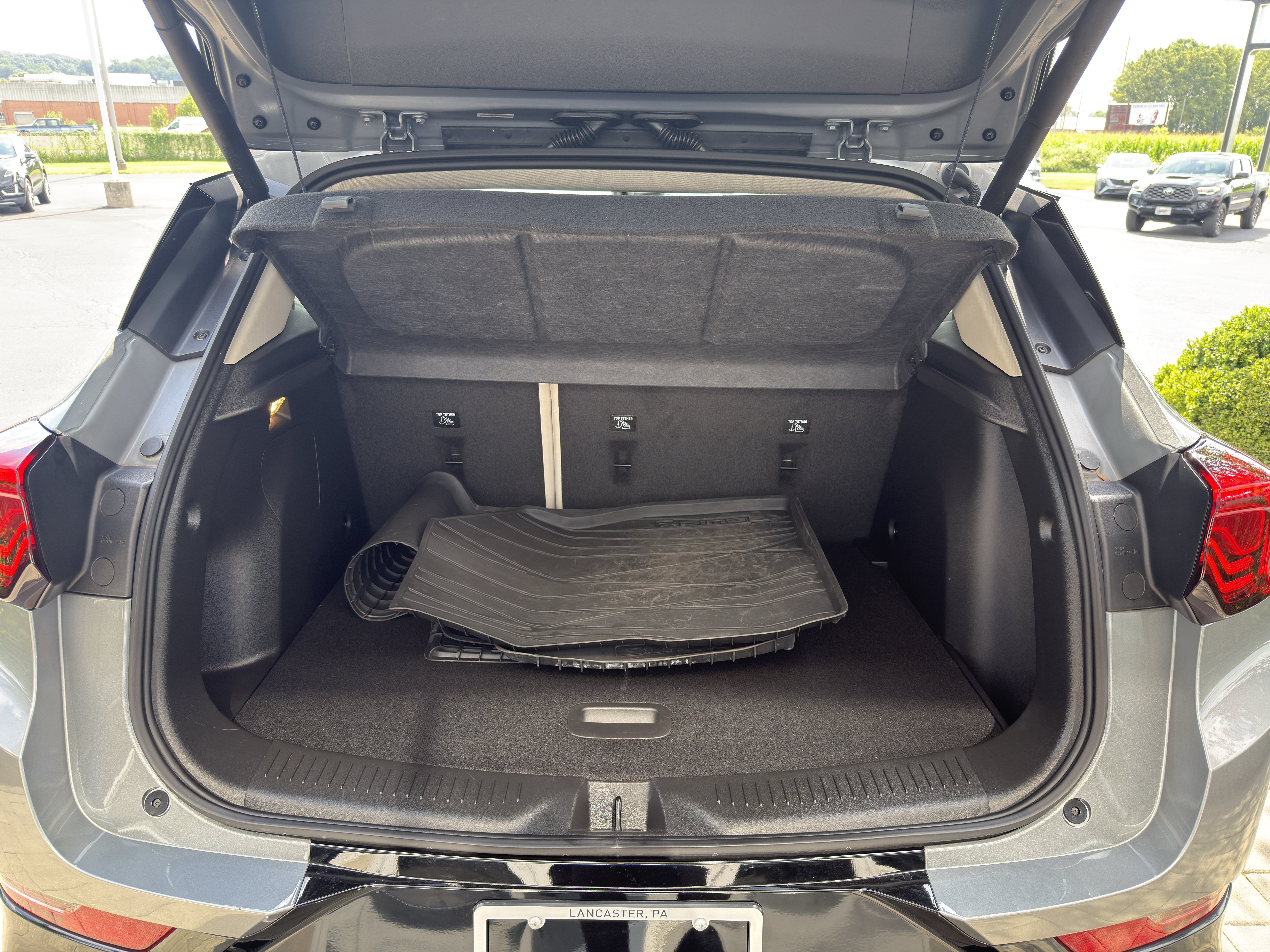 Used 2024 Buick Encore GX Sport Touring w/ Comfort Package AWD/4WD image 8