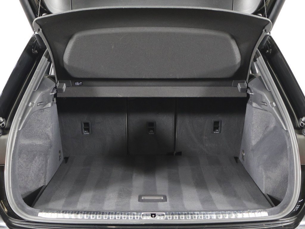 Used 2023 Audi Q3 2.0T Premium Plus w/ Premium Plus Package image 20