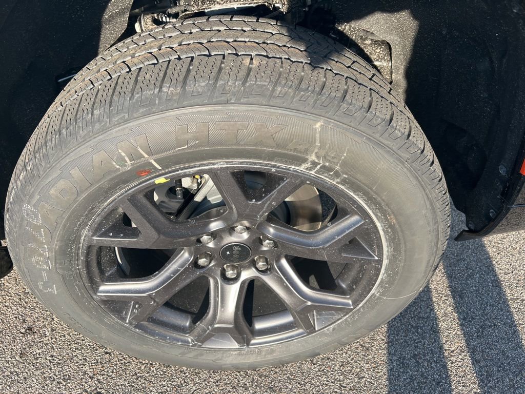 New 2026 Jeep Grand Wagoneer Limited w/ Premium Group II image 9