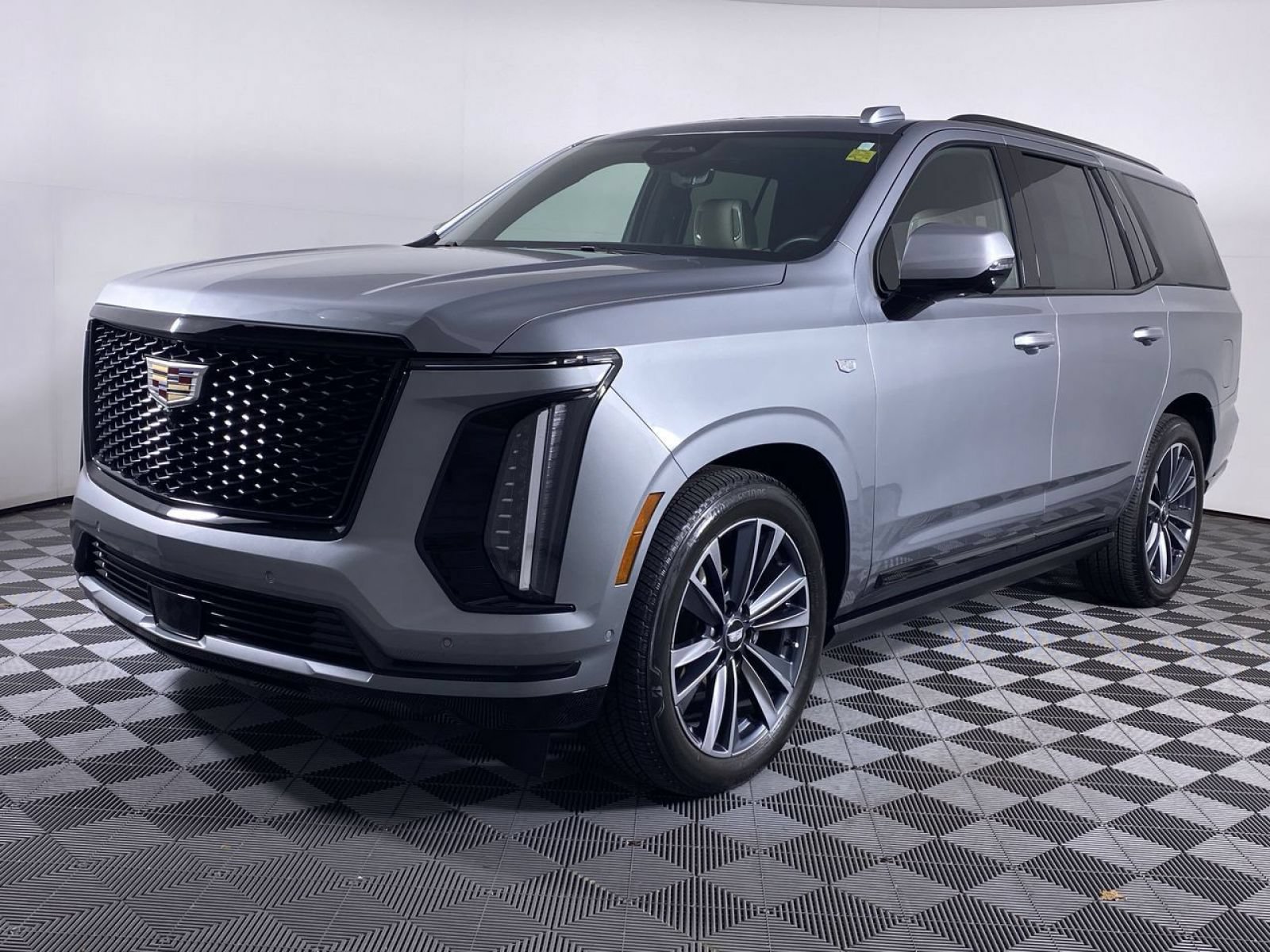 Certified 2025 Cadillac Escalade Sport w/ Touring Package AWD/4WD image 18