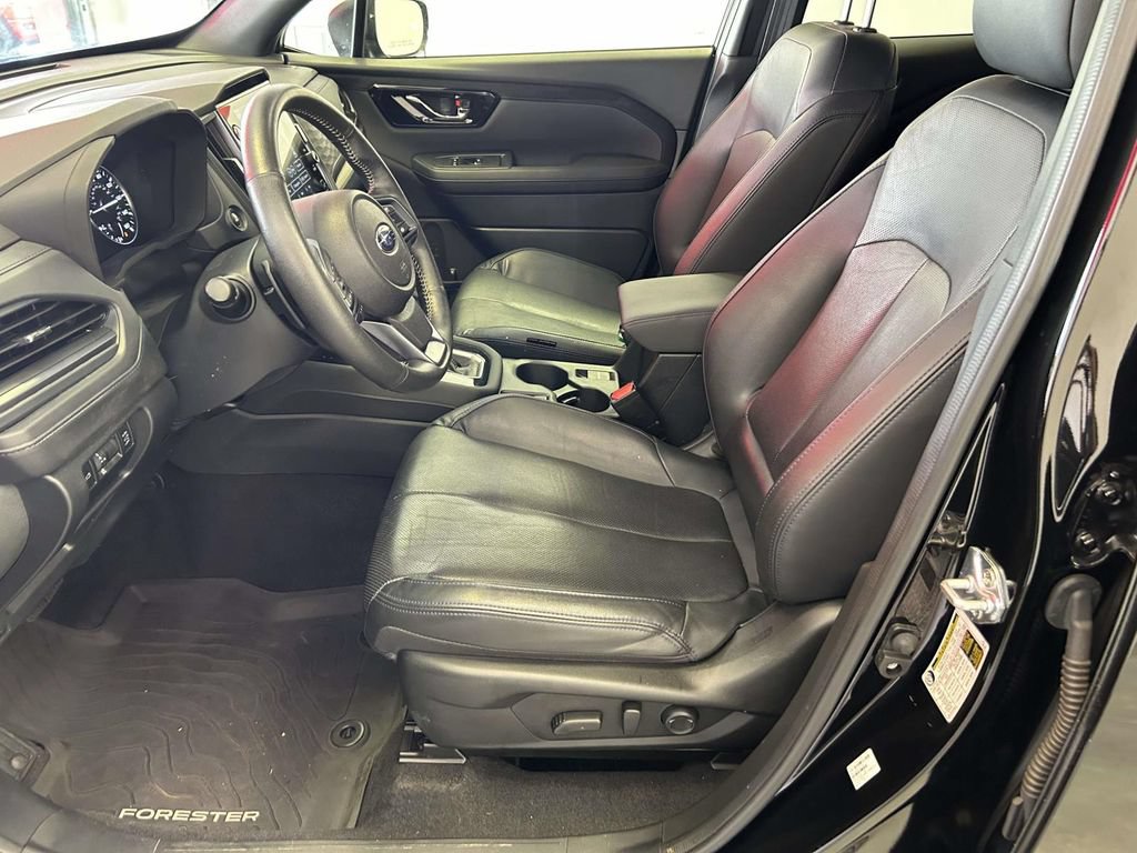 Used 2025 Subaru Forester Limited w/ Popular Package #2 AWD/4WD image 15