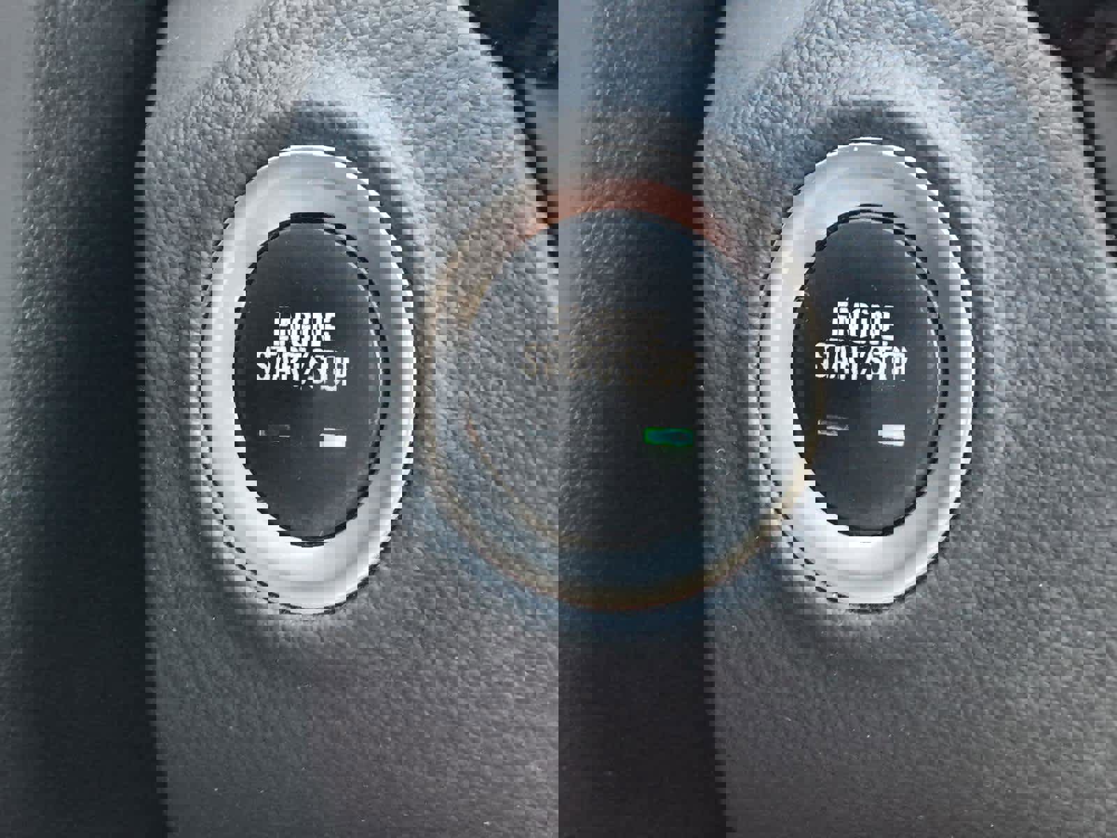 Certified 2019 Buick Envision Essence image 24