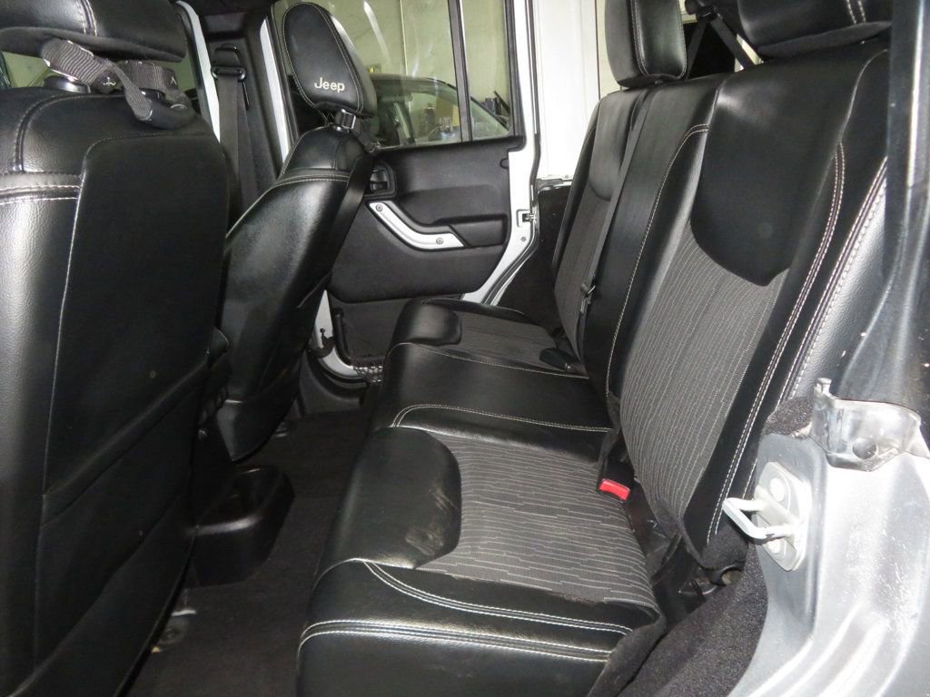 Used 2015 Jeep Wrangler Unlimited Sport AWD/4WD image 22