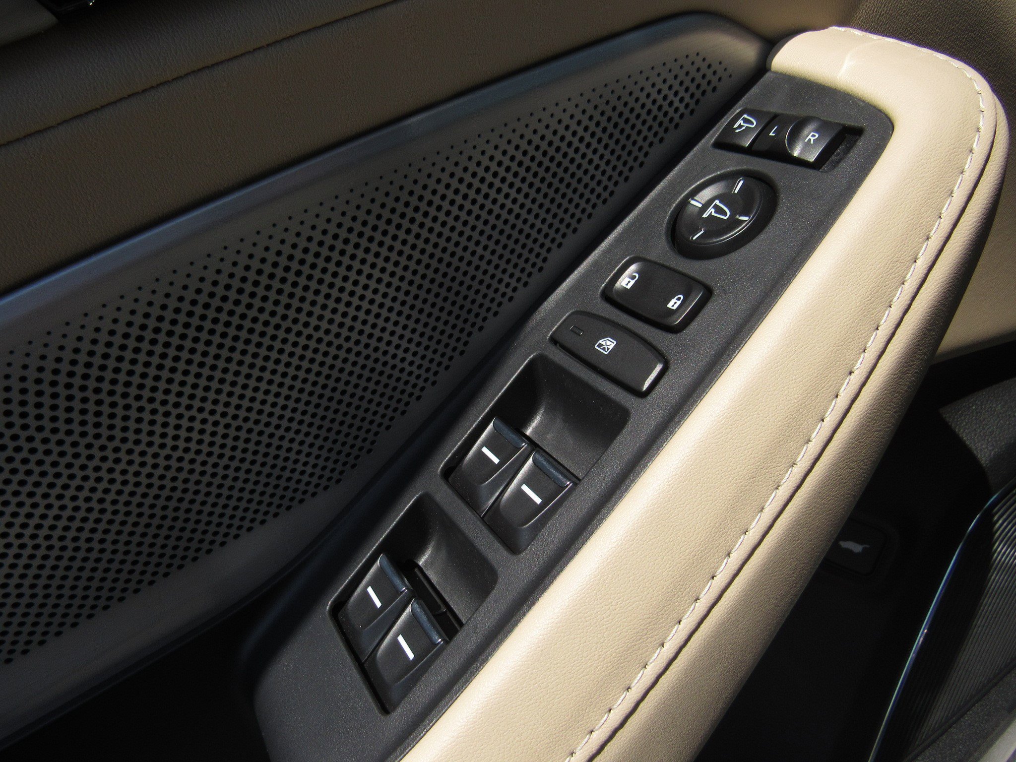 New 2026 Acura MDX SH-AWD w/ Technology Package image 25