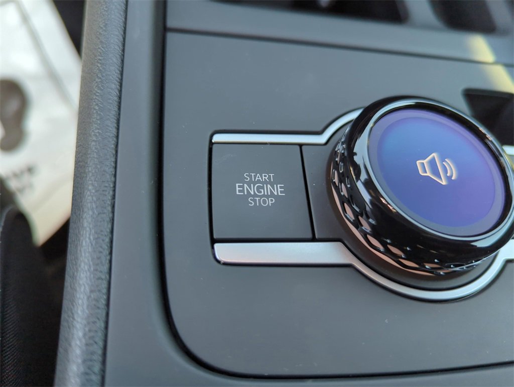 New 2026 Volkswagen Tiguan SE R-Line image 37