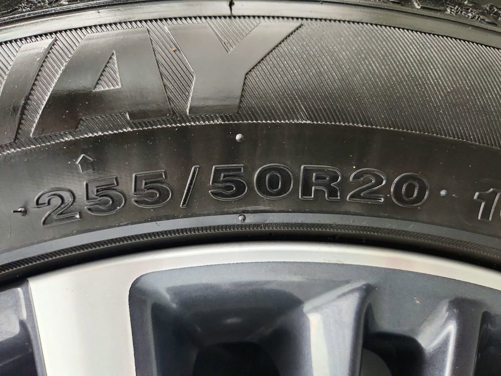 Used 2022 INFINITI QX60 Sensory image 47