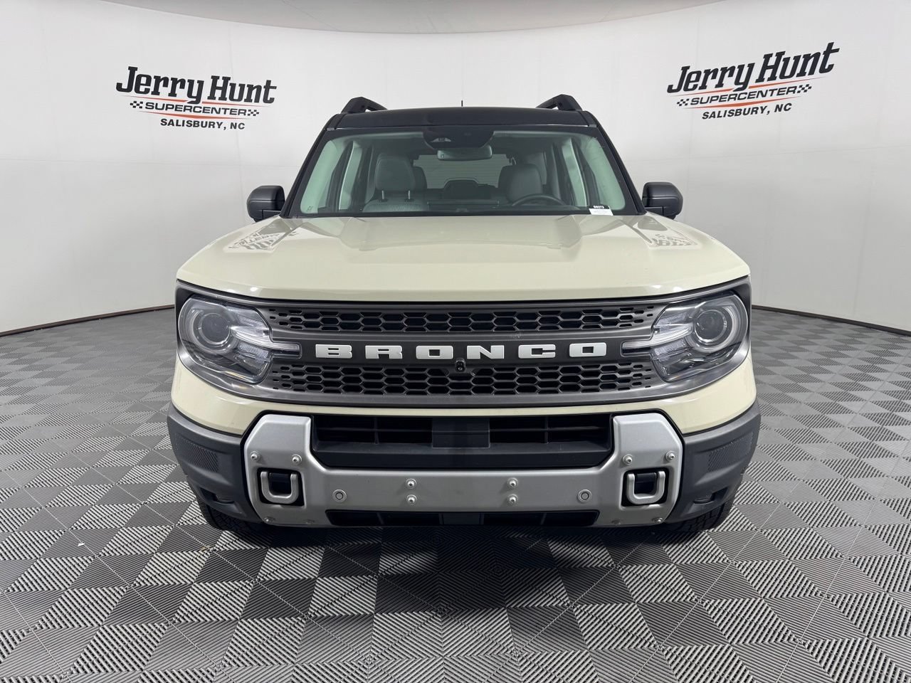 Used 2025 Ford Bronco Sport Badlands AWD/4WD image 5