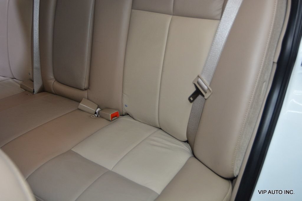 Used 2003 Mercury Grand Marquis GS RWD image 27