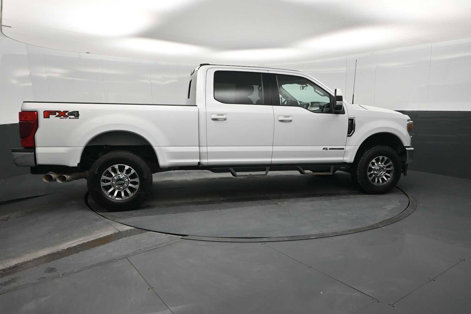 Used 2021 Ford F250 Lariat w/ Lariat Value Package image 7