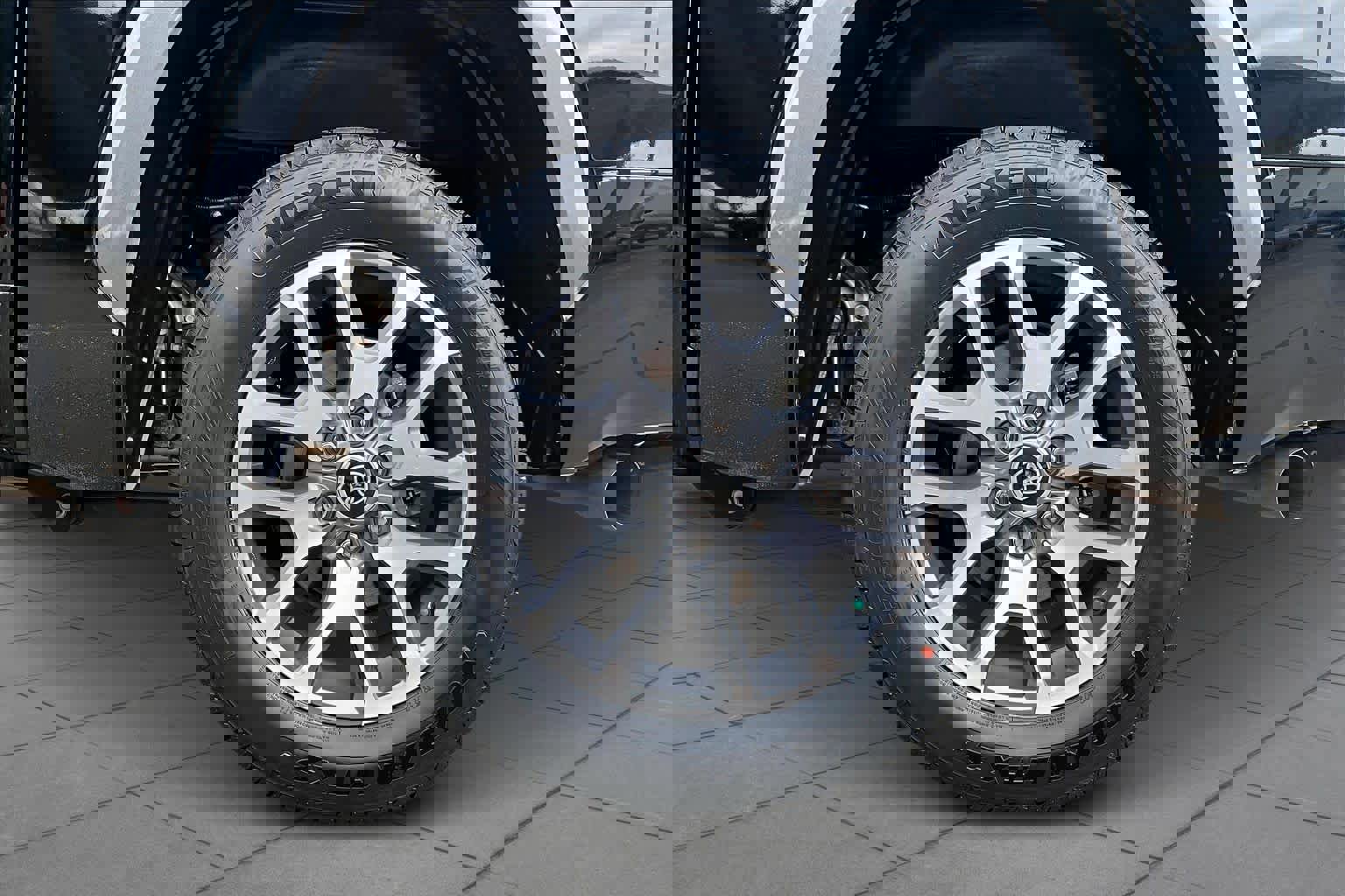 Used 2022 Toyota Tundra 1794 Edition image 11