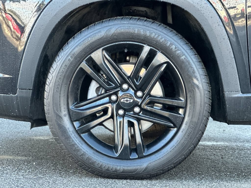 Used 2024 Chevrolet Trax ACTIV FWD image 25